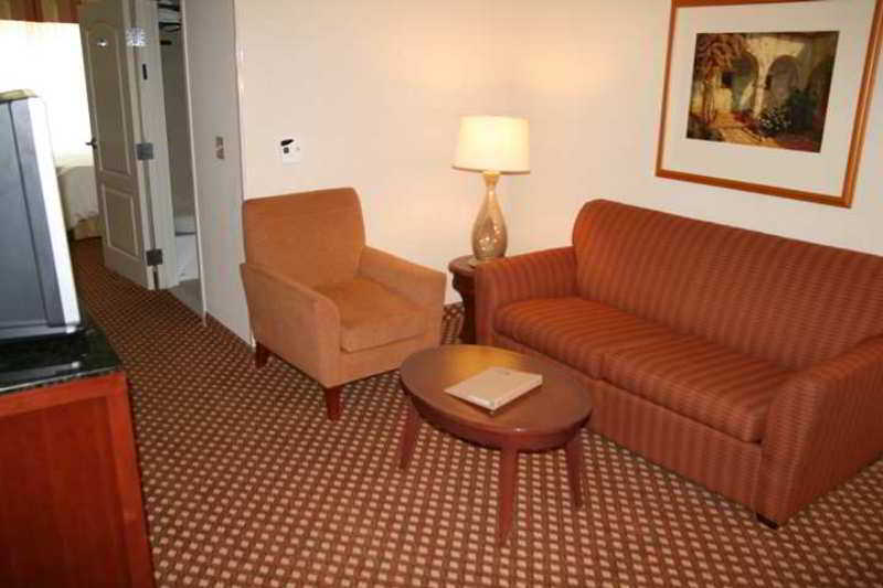 Hilton Garden Inn-Newburgh/Stewart Airport Номер фото